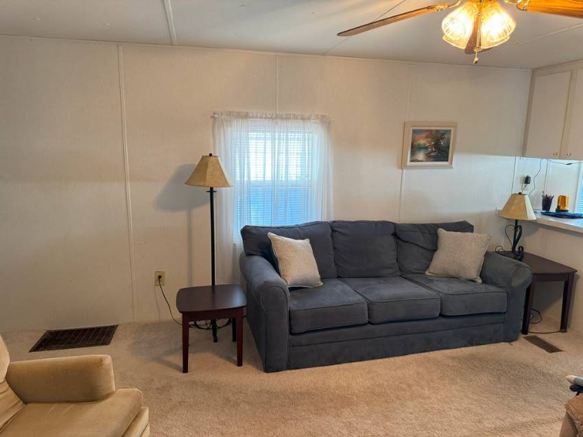 70 Ann Way a Winter Haven, FL Mobile or Manufactured Home for Sale